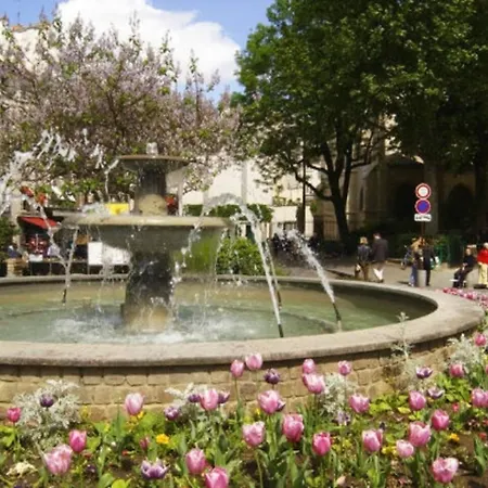 Spacious 90sqm - Zen Latin District - Notre-dame Lejlighed *